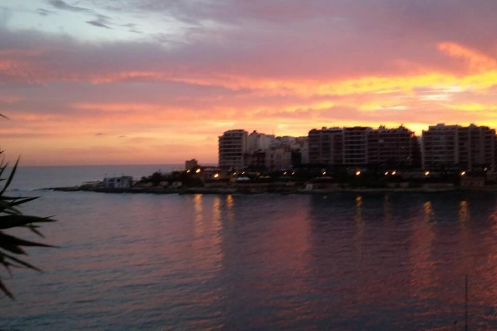 St Julians' Sea Front, Spectacular View, Apartment Saint Julian's Εξωτερικό φωτογραφία
