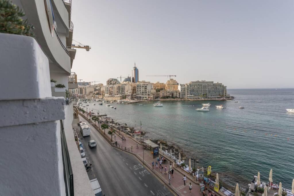 St Julians' Sea Front, Spectacular View, Apartment Saint Julian's Εξωτερικό φωτογραφία