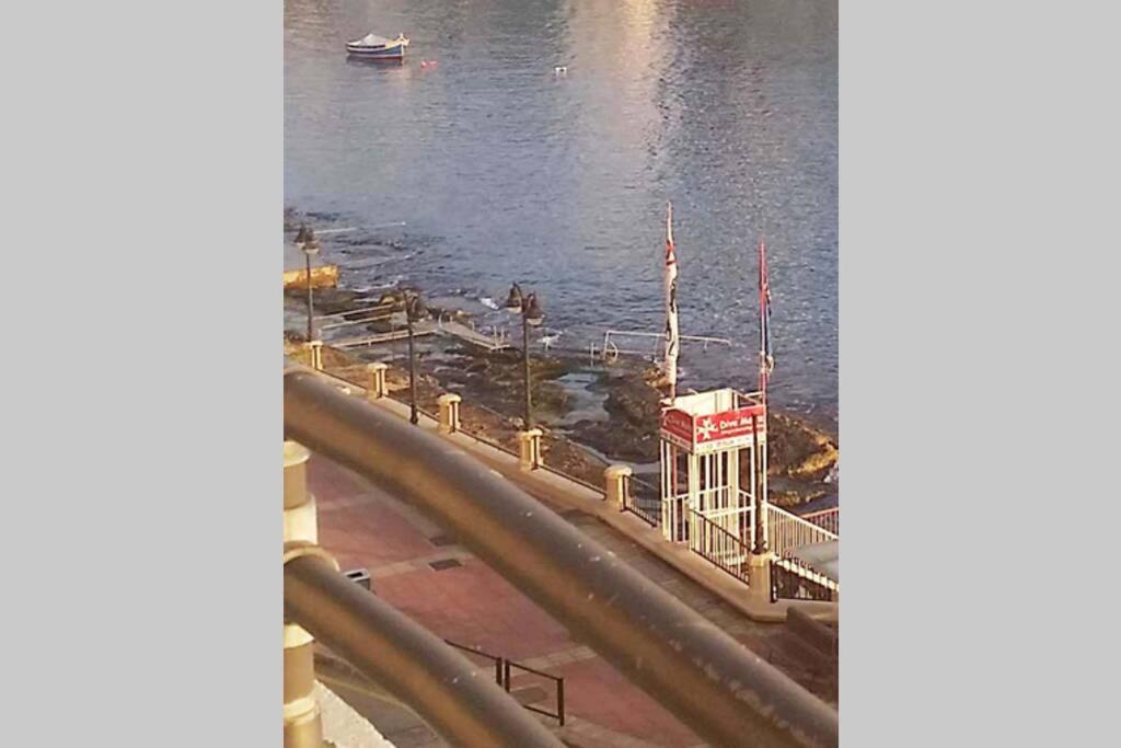 St Julians' Sea Front, Spectacular View, Apartment Saint Julian's Εξωτερικό φωτογραφία